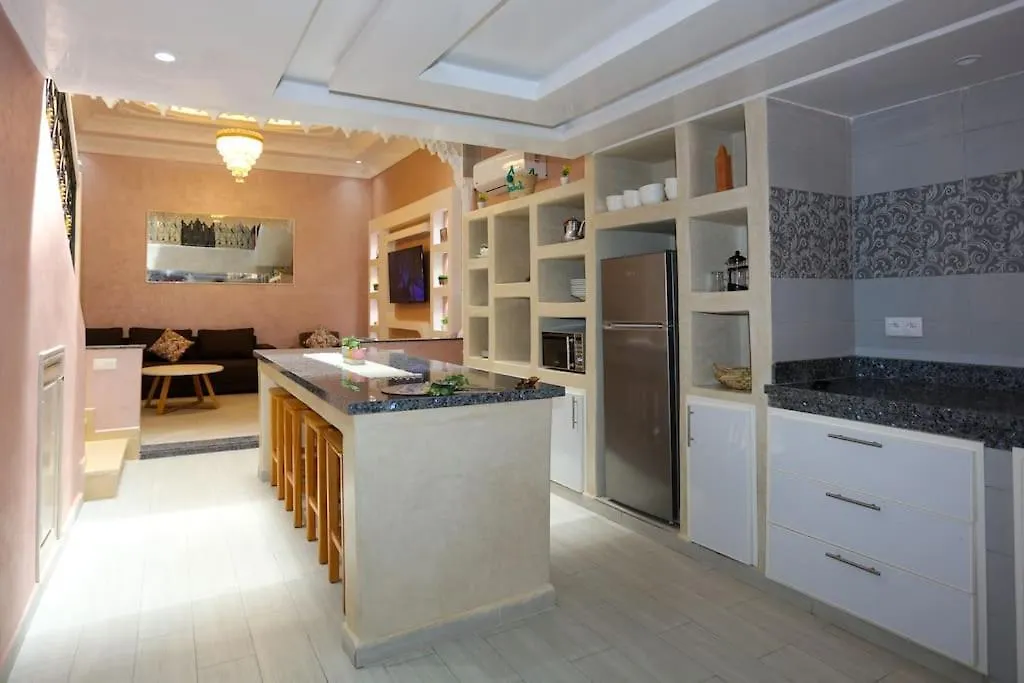 Riad Norakech Close To All Tourist Attraktions Marrakesh